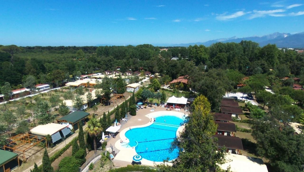Camping Paradiso ヴィアレッジョ エクステリア 写真